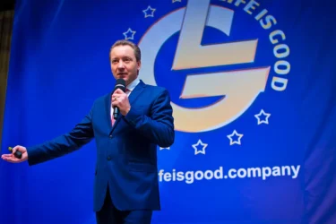 Вкладчики «Life is Good» собрались в Петербурге, пытаясь отстоять кооператив «Бест Вей», но суд решение не изменил